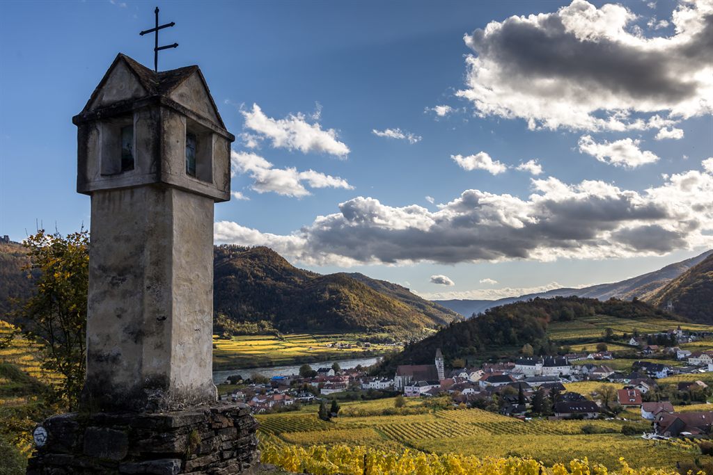 Wander Around the Sights of Spitz