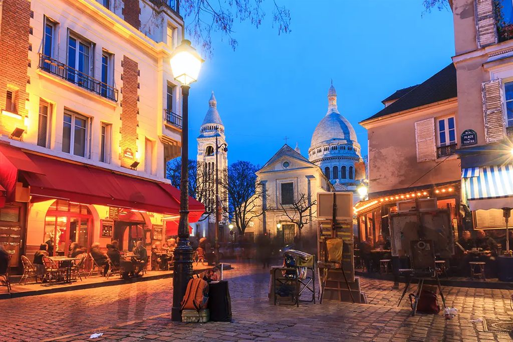 Montmartre at Night with Dinner