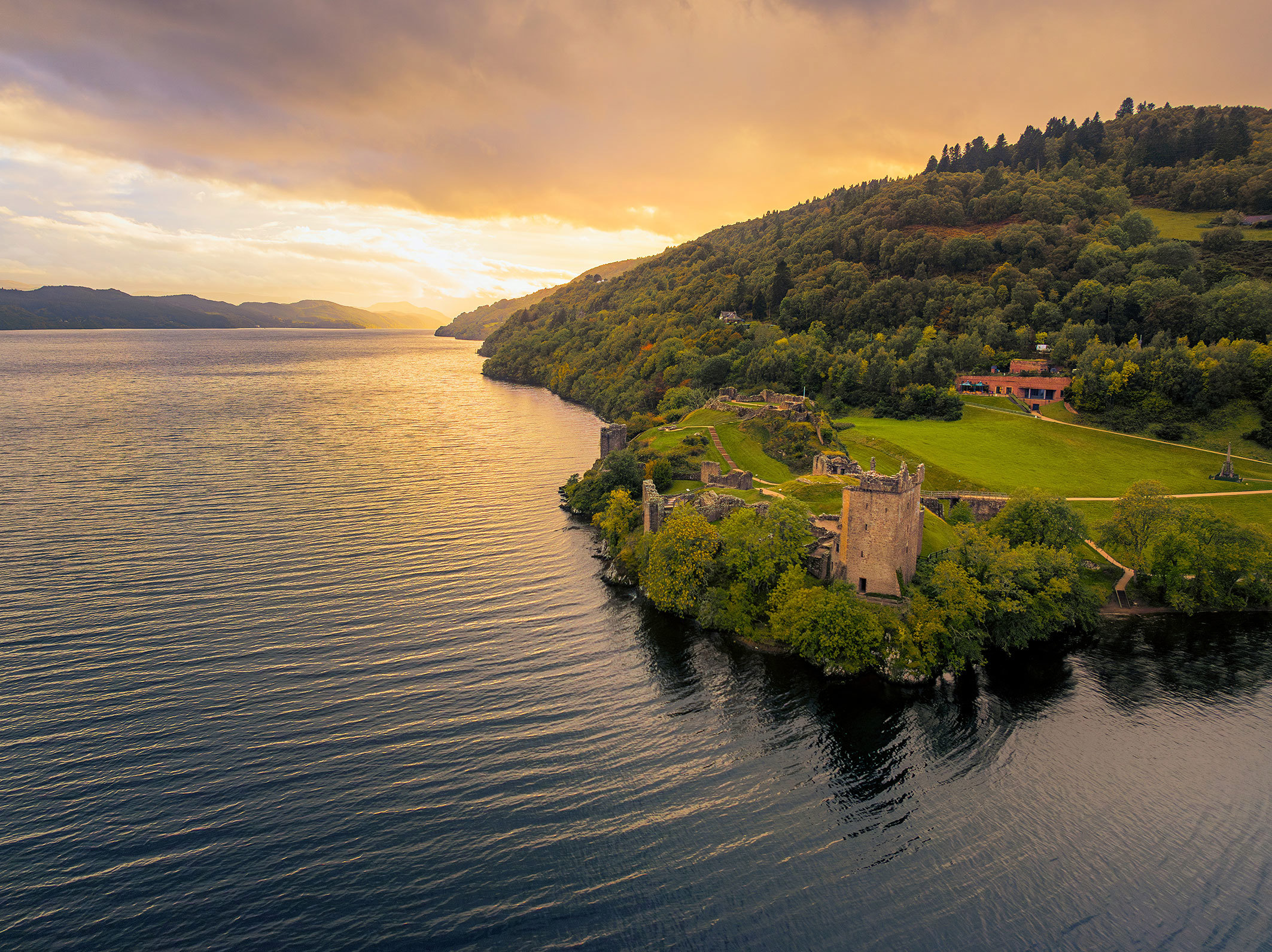 Travel Along the Shores of Loch Ness