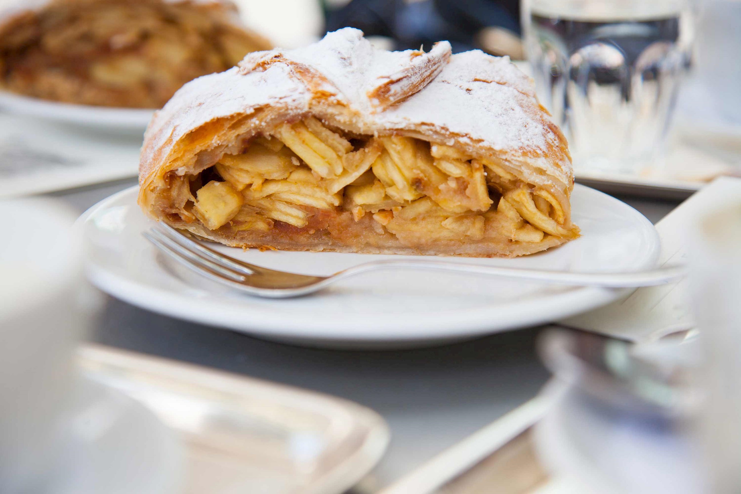 Taste Delicious Strudel