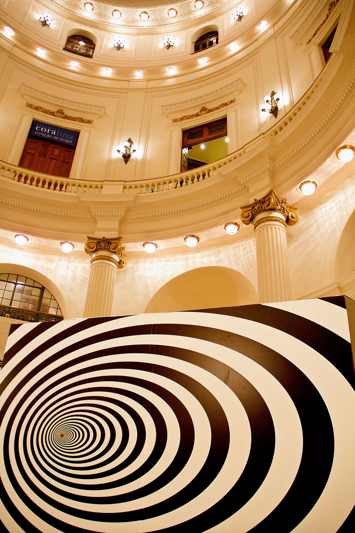 Visit the Centro Cultural Banco do Brasil