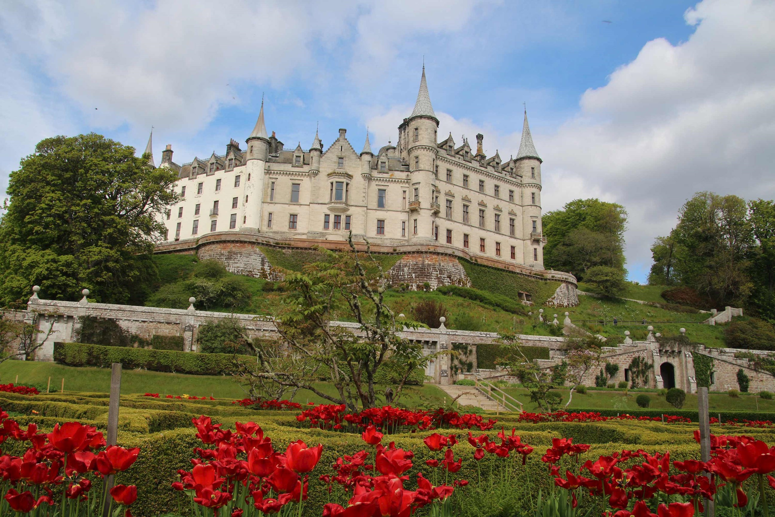 Visit Dunrobin Castle