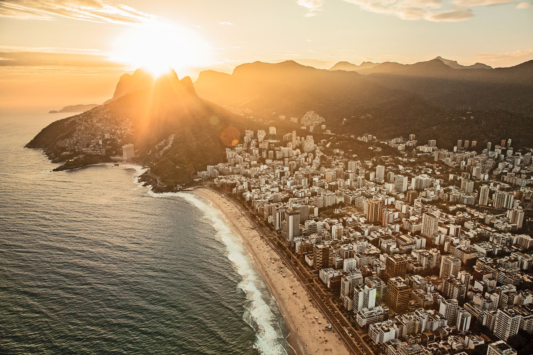 Rio de Janeiro, City of Sea and Samba