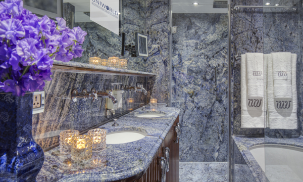 Grand Suite Bathroom (S.S. Bon Voyage)