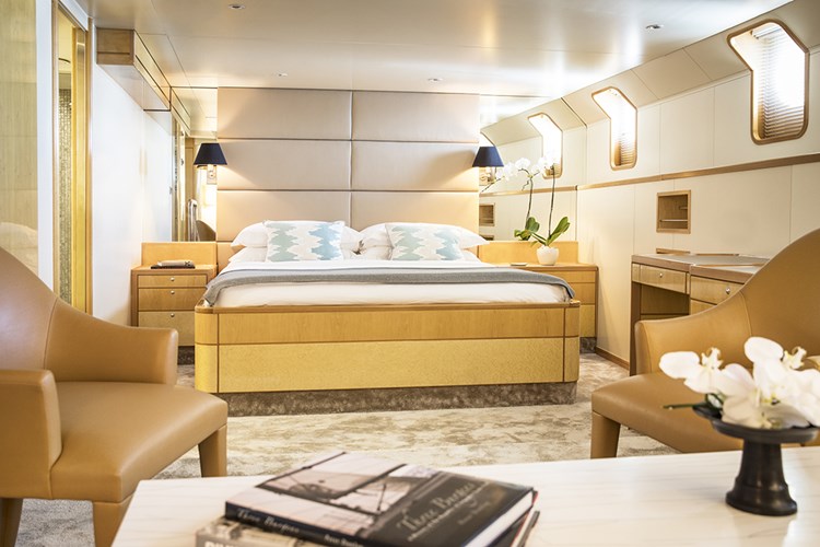 Suite A  Aqua Blu 