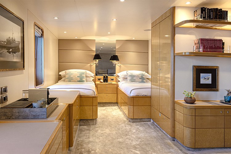 Suite A  Aqua Blu 